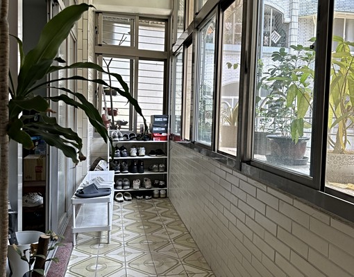 靜巷捷運宅,生活機能齊全,安全舒適。 - Image 4