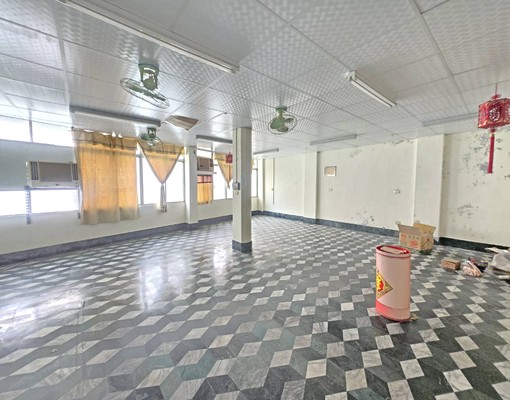(租)近台積電、後勁夜市及捷運站臨路面寬店面透天 - Image 7