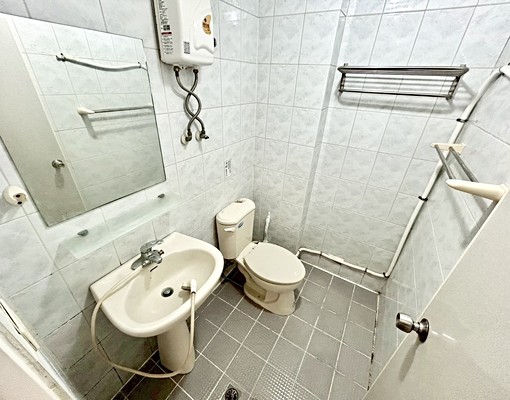 ✨電梯美屋✨租屋補助✨逢甲商圈✨採光佳✨秒殺物件✨ - Image 9