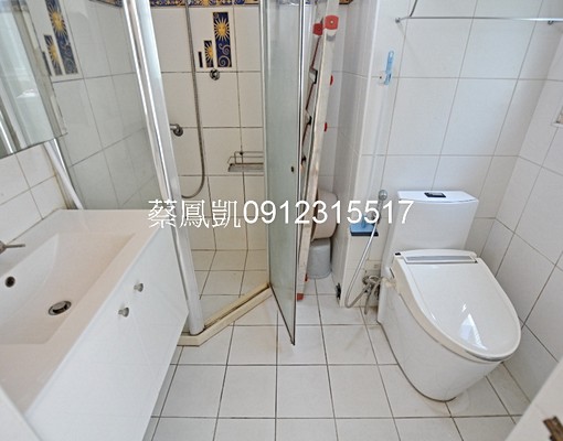 中山國小站/全新地板油漆窗簾/新興國中/泳池社區/漂亮套房 - Image 14