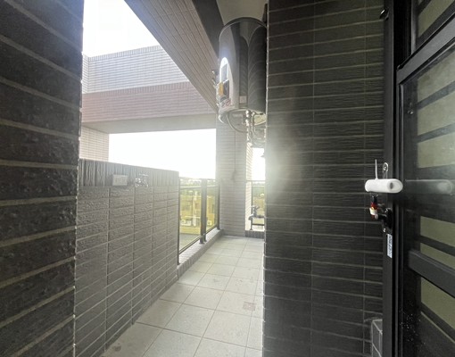 內埔全新三房平車華廈 - Image 9