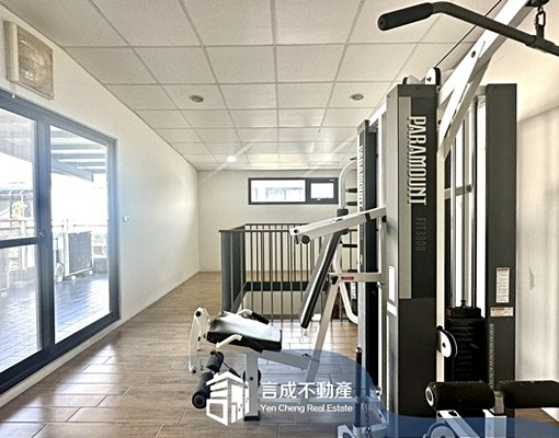 奇岩站｜稀有透天。開放廚房。可改三房 - Image 7