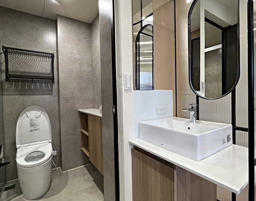 【首租】新屋未住！兩房含管含平車、全新家具家電齊全、精美裝潢 - Image 5