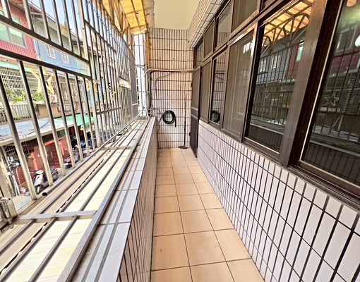 新中北路超大透天|交通便利近中原商圈|可租補|可寵 - Image 12