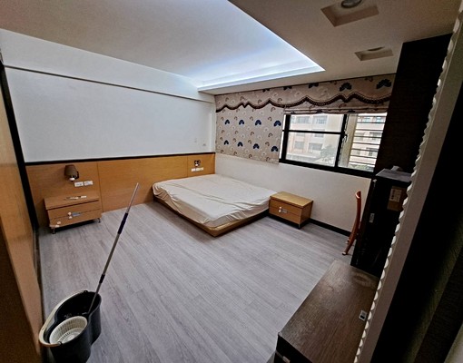 ☎️租-台南高鐵首富透天5房1廳3衛獨立車庫 - Image 7