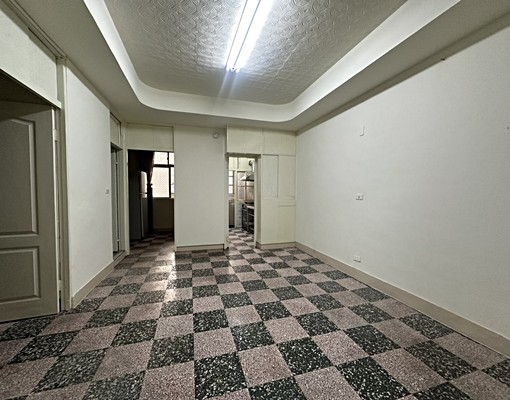 可租補.邊間2樓.近南港展覽館橫科白雲市場內力行街 - Image 6