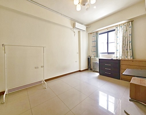 ★★★誠信小施🏠近歷史博物館四房透天車墅 - Image 8