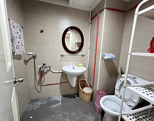 正興國小*輕軌站旁*美3房*可租補(含管理費+車位) - Image 12