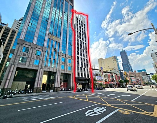 漢神百貨商圈時尚高層景觀套房 - Image 2