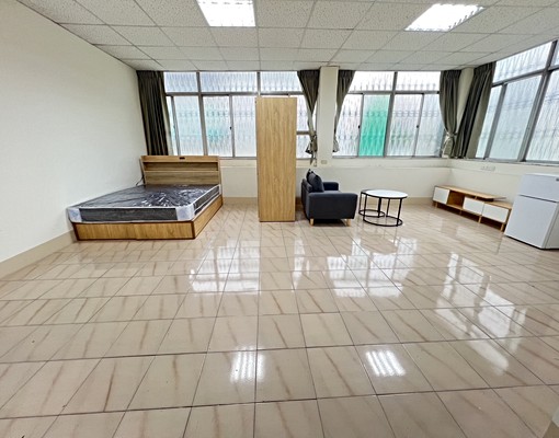 錦田3-5建國商圈採光獨洗大套房近火車站📞愛窩 - Image 1