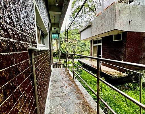新烏路三段大坪數四面採光透天住家 - Image 13