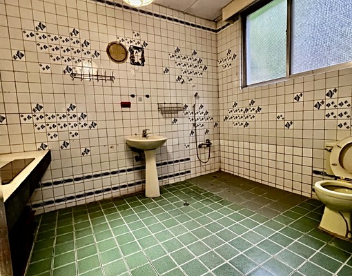 新烏路三段大坪數四面採光透天住家 - Image 8