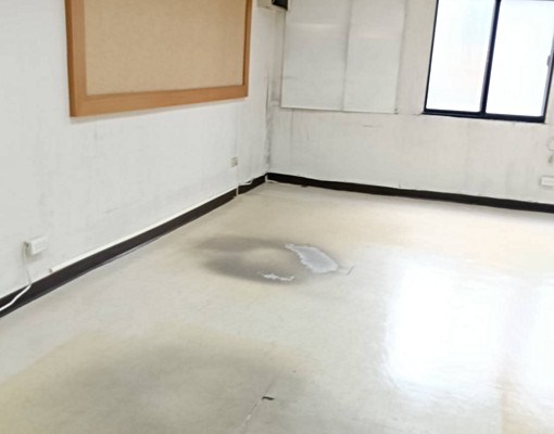 免仲費雙十路二段X號2樓23坪店面3萬2 - Image 9