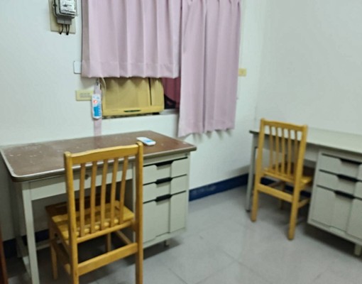 麻豆市區雅房出租鄰近麻豆夜市麥當勞丹丹漢堡星巴克 - Image 1