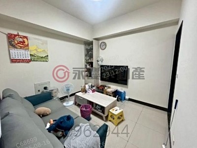 專簽)求售小北新光三越翡麗高樓層朝南兩房+車位