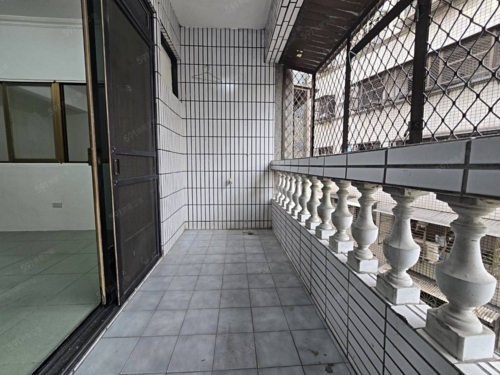 二重國小4房雙衛 - Image 1
