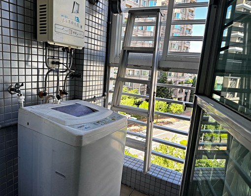 美麗華旁近內科獨立大套房家具家電全 - Image 14