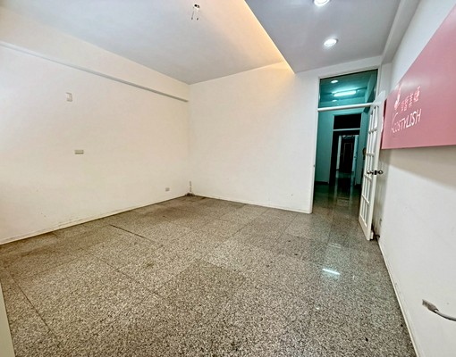 🏠福容飯店旁電梯店住|出租🏠 - Image 8