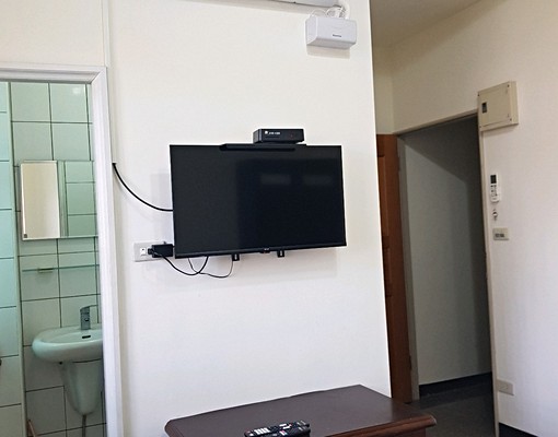 近三民高中站/電梯套房/採光佳/屋主自租 - Image 4