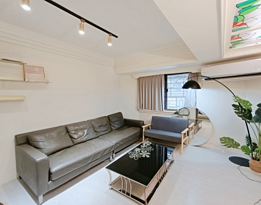 西門捷運走路5分鐘,電梯隔套,適工作室小型辦公室住家 - Image 4
