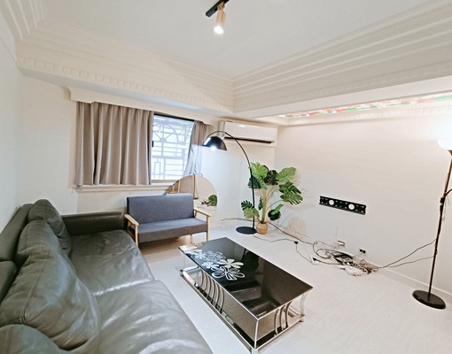 西門捷運走路5分鐘,電梯隔套,適工作室小型辦公室住家 - Image 3