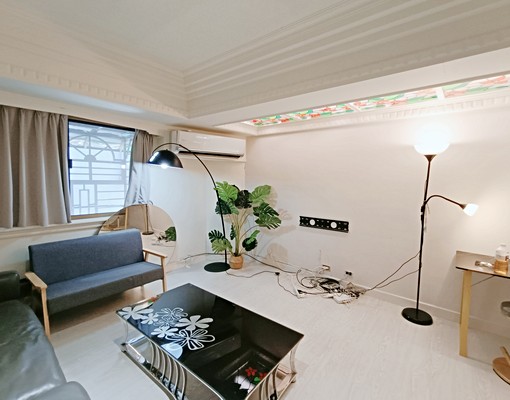 西門捷運走路5分鐘,電梯隔套,適工作室小型辦公室住家 - Image 1