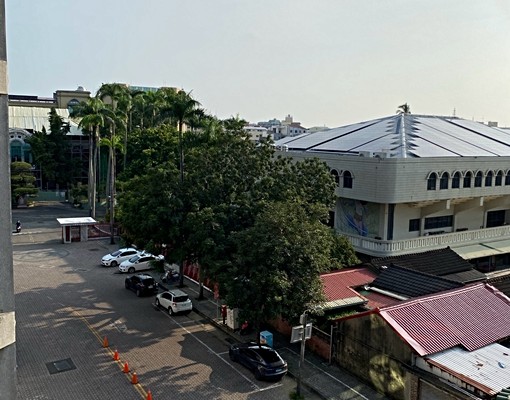 台南女中校門正前方女生套房 - Image 2