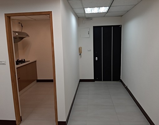 3房兩廳高級大樓公寓,忠孝東路四段近國父紀念館,清新宜居 - Image 15