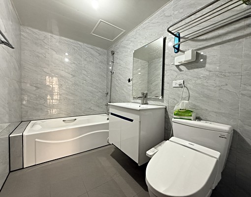 好租客這邊請✨近好市多｜可寵租補｜社區型收包裹｜大面寬美別墅 - Image 13