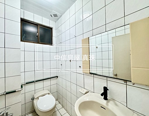 ✨大有商圈稀有三房一樓住家含車位✔可寵✨誠好談🔥可補家電 - Image 11