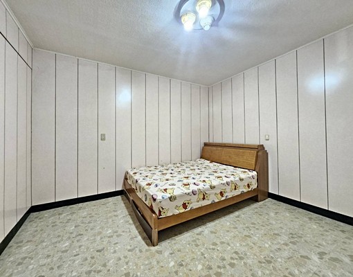 免仲介費可租補凌雲市場旁近國小二樓住商阿豪 - Image 2