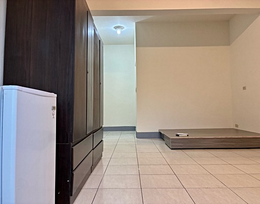 大陽台套房|光明商圈|屋主自租 - Image 1