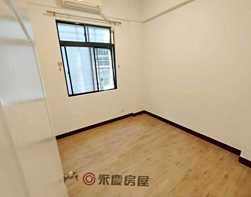 南區三房全新整理店面式住家可工作室電商租金便宜 - Image 8