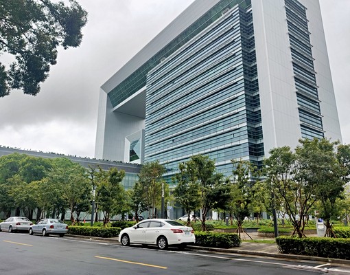 信義路上有電梯獨棟華廈一樓可作辦公室個人工作室~ - Image 7