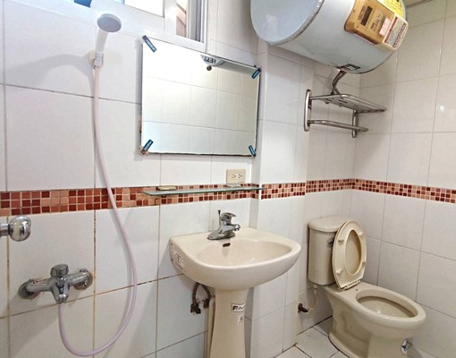 〔已收定〕屋主自租◆近市場忠孝夜市興大寧靜採光套房 - Image 11