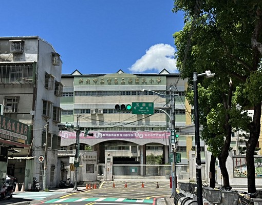 🍎富華街面寬一樓🍎仁義街五華國小🍎 - Image 6