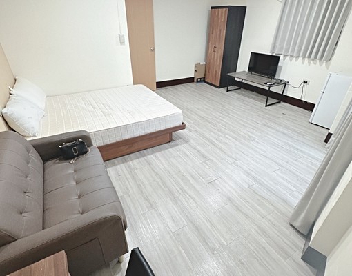 吳興商圈可短租租屋補助有獨立陽台可開伙養寵獨立大雅房 - Image 4