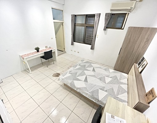 小資首選🍂✨租屋補助✨質感家具✨單人加大床✨東海首選 - Image 3