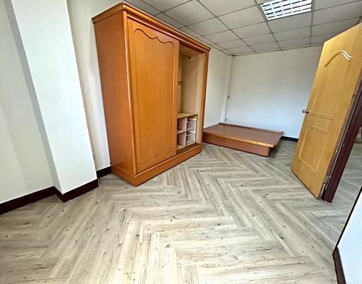 龍山寺/新整理格局方正大面採光/家具齊全空間大/可開伙機能佳 - Image 7