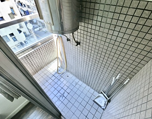 超大正一房一廳✨可雙租補✨台水電✨小家庭合租必看✨近捷運站✨ - Image 12