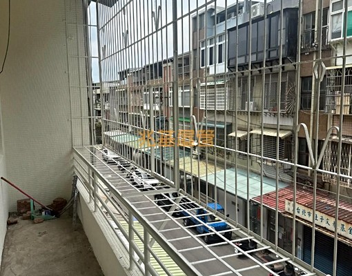 兆基🏡全新裝潢整理/可申請租補入戶籍/3樓免爬高 - Image 7