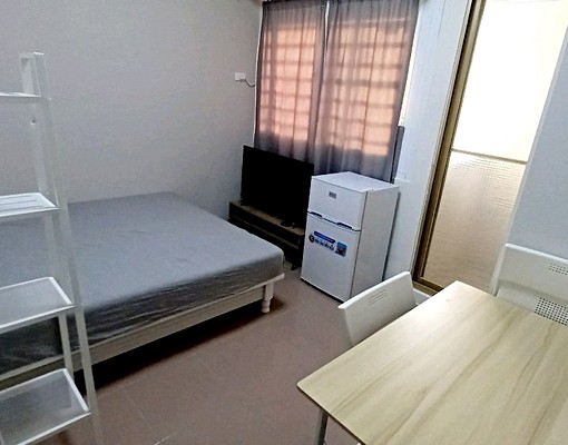 ［屋主自租］仲介勿擾～採光佳電梯陽台套房 - Image 8