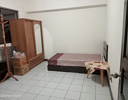 大四房採光通風好樓下就是公車站交通便捷 - Image 7