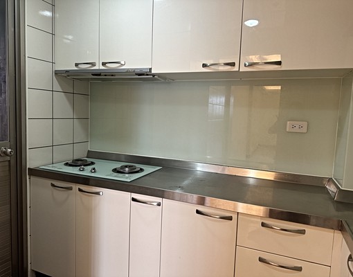 大興西路與中正路口溫馨四房 - Image 4