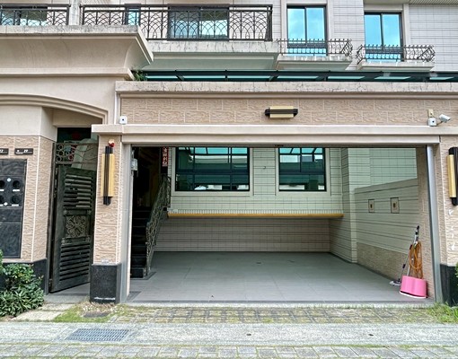 💥【整棟出租】:鳥松區💥社區型車庫別墅/傢俱齊全 - Image 5