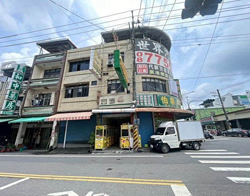 ⭐️租⭐️屏東鹽埔三角窗金店面整棟出租 - Image 1