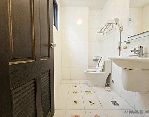 ☺️安南區長和路車庫透天屋況佳4房~可租補.養寵 - Image 11