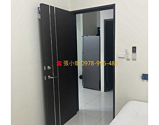 *可租補*溪湖頂新中超輕屋齡電子街2房有車位電子鎖華廈出租 - Image 6