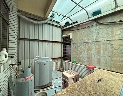 新寮近廟口可寵大透天 - Image 11