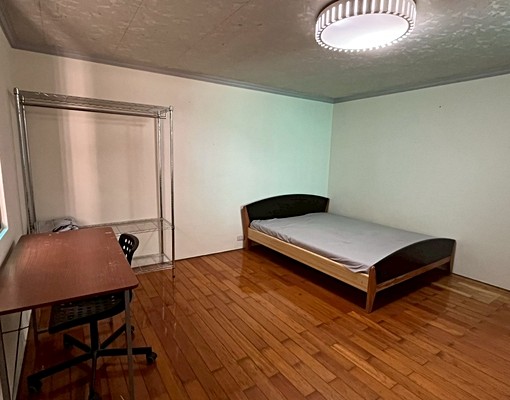 限男性💁‍♂️近登發市場透天分租雅房✔️ - Image 2